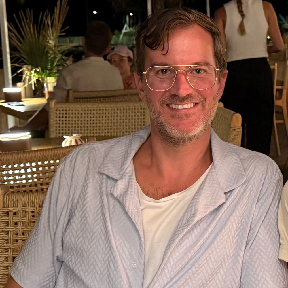 Meet your Posher, Derek